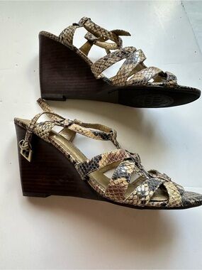Dana Buchman Genuine Leather Snake Print Wedge Sandals Size 8